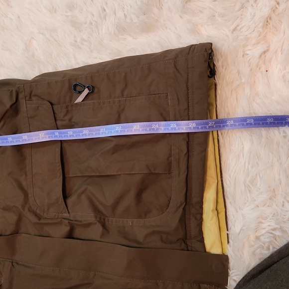 Columbia Convert jacket in olive green, detachable fur hood - Picture 14 of 14